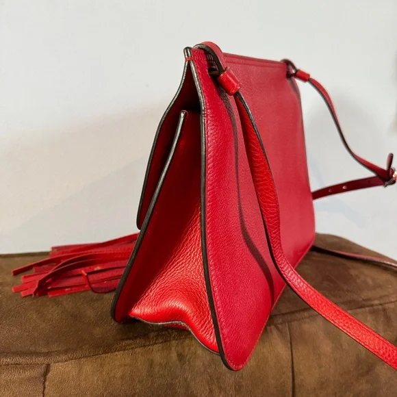 Gucci Women's Bamboo Daily Red Leather Flap Shoulder Bag - Picture 11 of 16